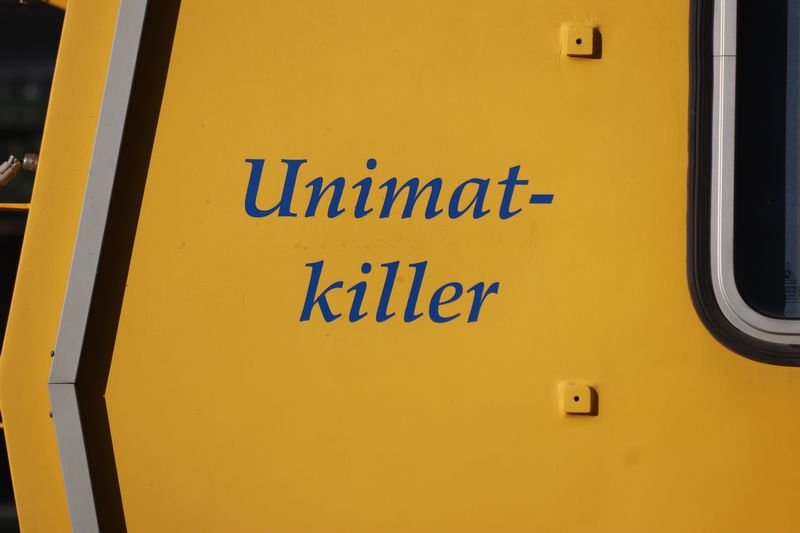 BAM Stopmachine met het fabrieksnummer 1214 en het UIC-nummer 99 84 942 8 702-7.